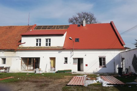 Farm Nové Sedlo - správa zemědělské farmy 450 Ha ve vlastnictví